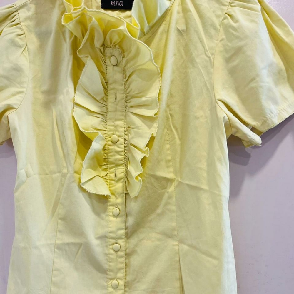 Yellow cotton ruffled blouse - Picture 6 of 7